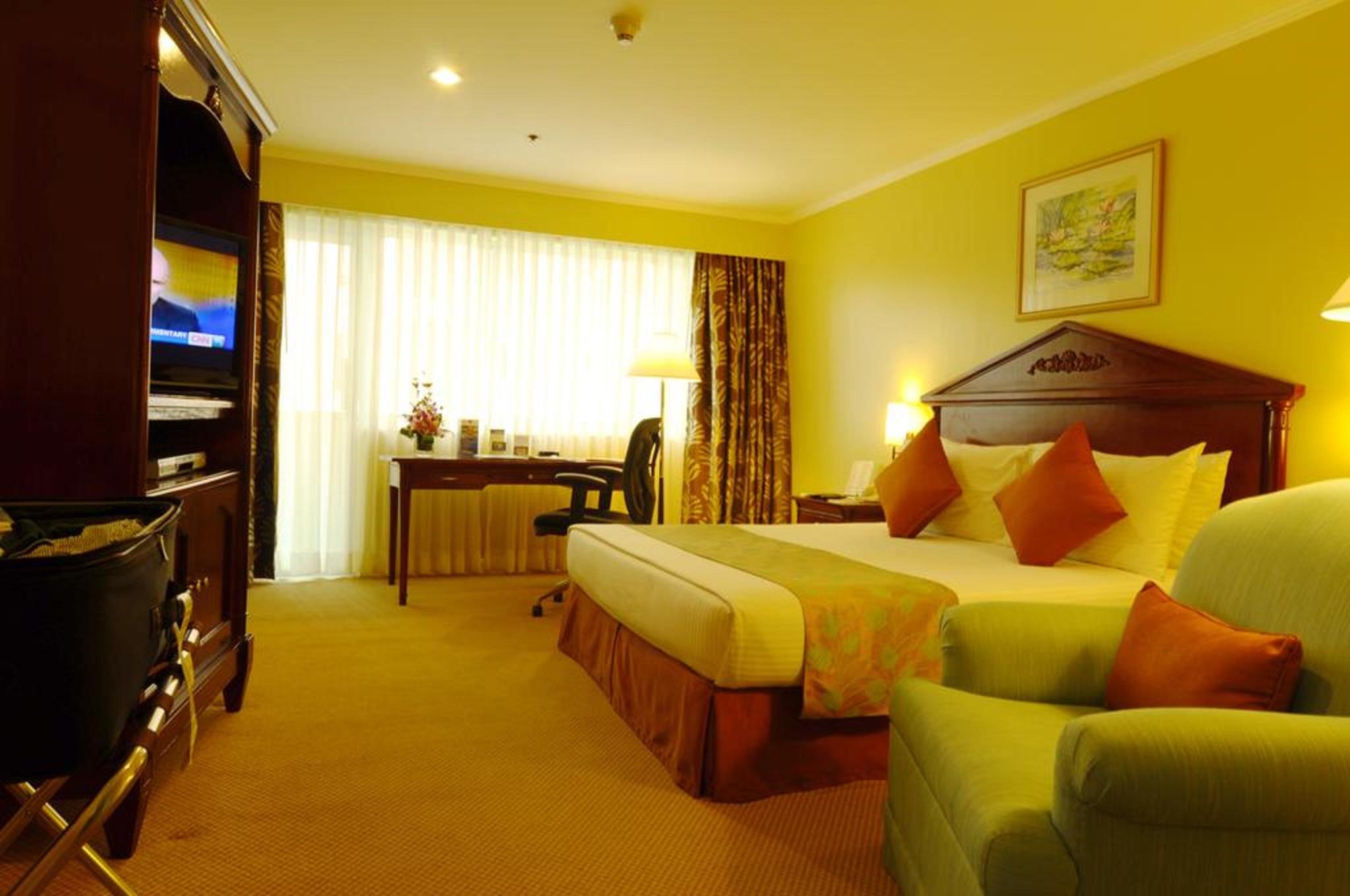 Oxford Suites Makati Makati City Zewnętrze zdjęcie