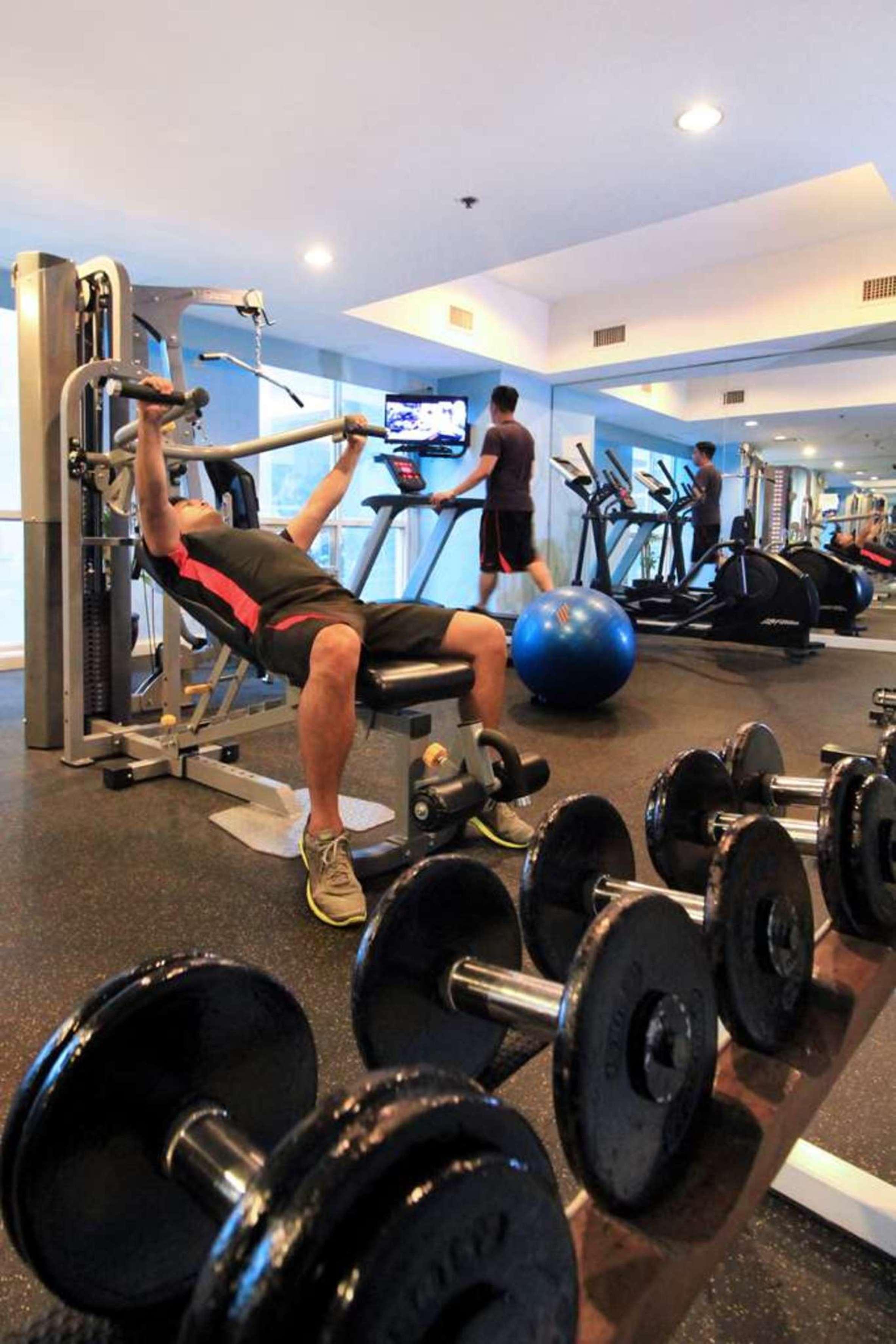 Oxford Suites Makati Makati City Zewnętrze zdjęcie