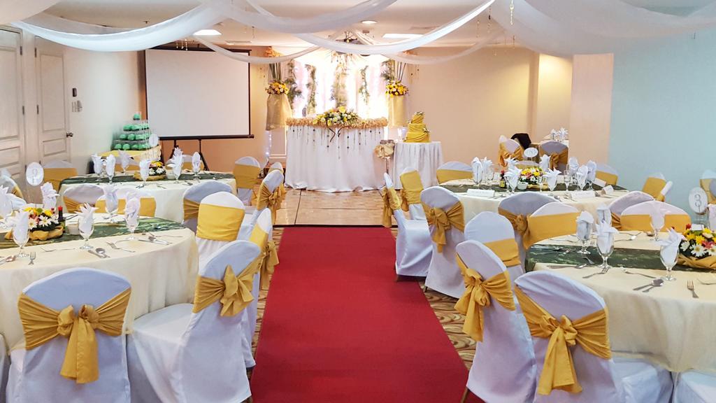 Oxford Suites Makati Makati City Zewnętrze zdjęcie