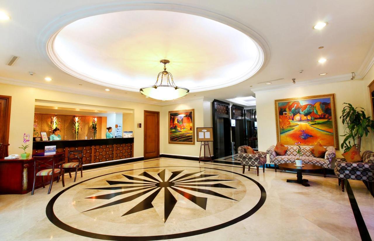 Oxford Suites Makati Makati City Zewnętrze zdjęcie